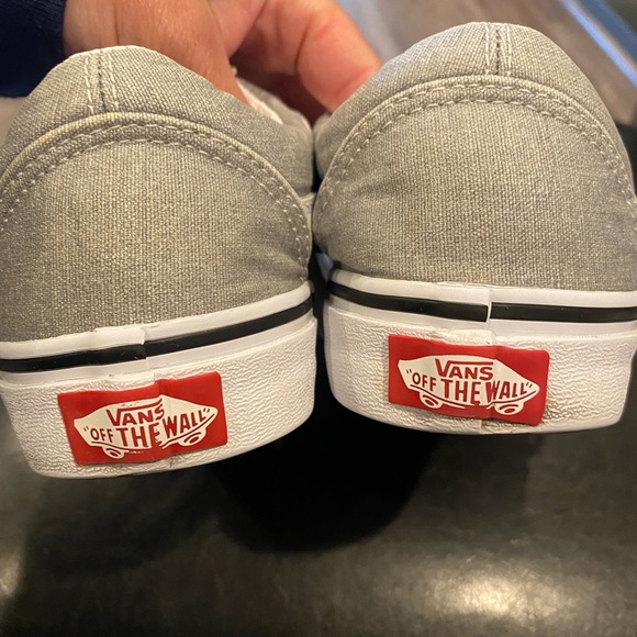 Old Skool Vans, women sz 7.5/men sz 6, shimmery silver gray color - Picture 4 of 8